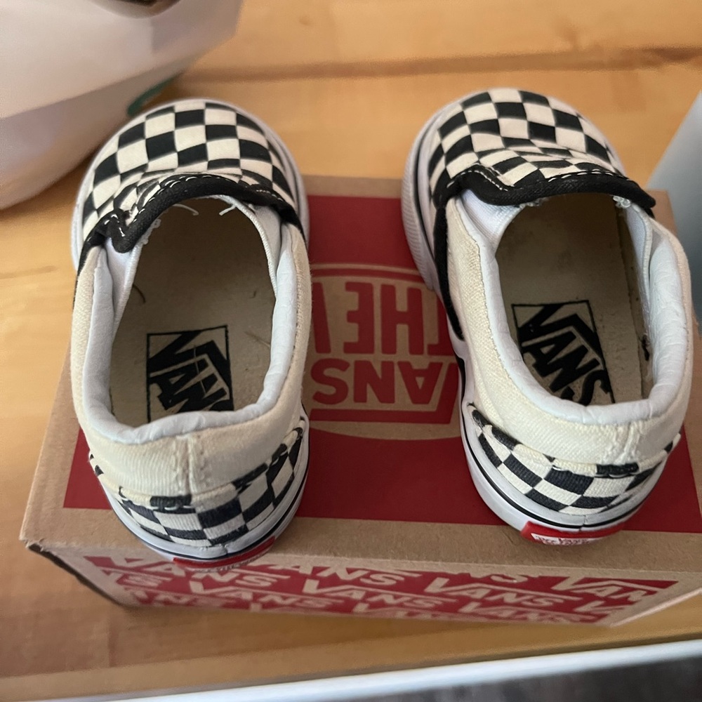 Toddler Black Checkered Vans
